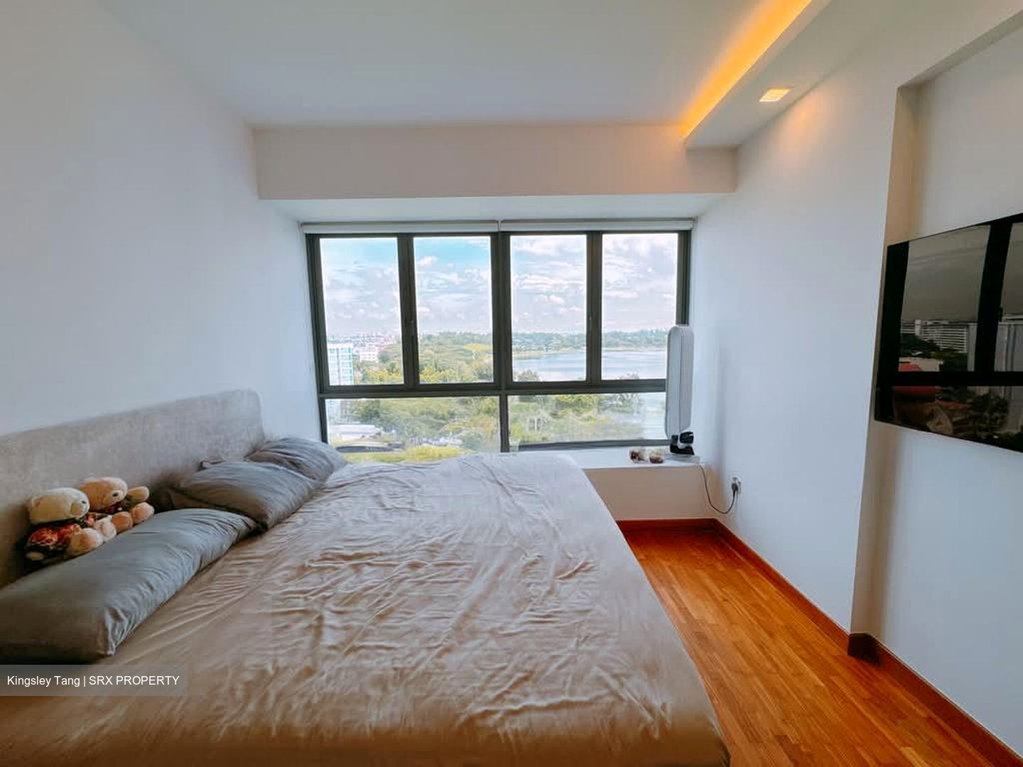 Waterfront Isle (D16), Condominium #559388271